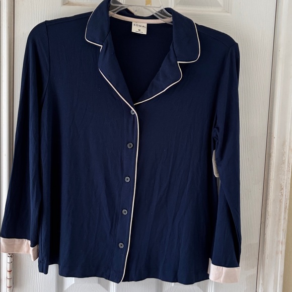Soma Navy Top with Cream Trim - Picture 3 of 7